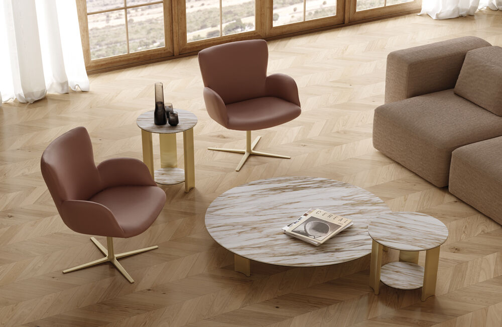 ARIEL POLTRONA 5